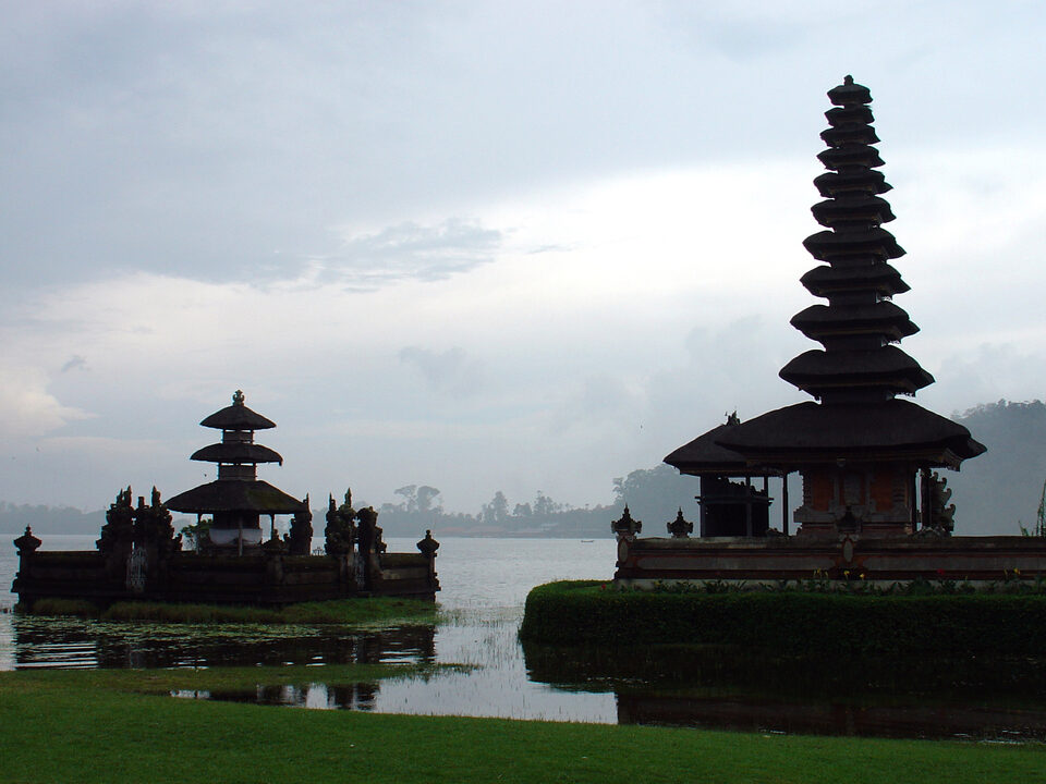 Pura Ulun Danu temple at Bratan See