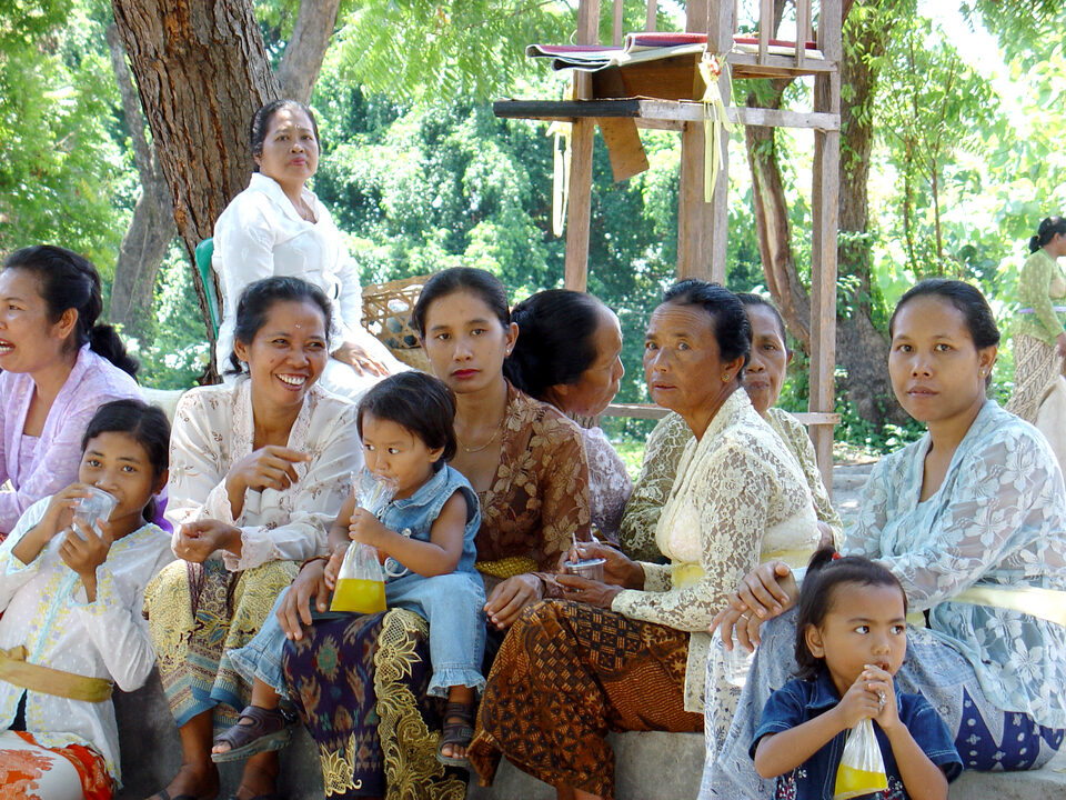 Teilnehmer einer temple ceremony in Nordbali