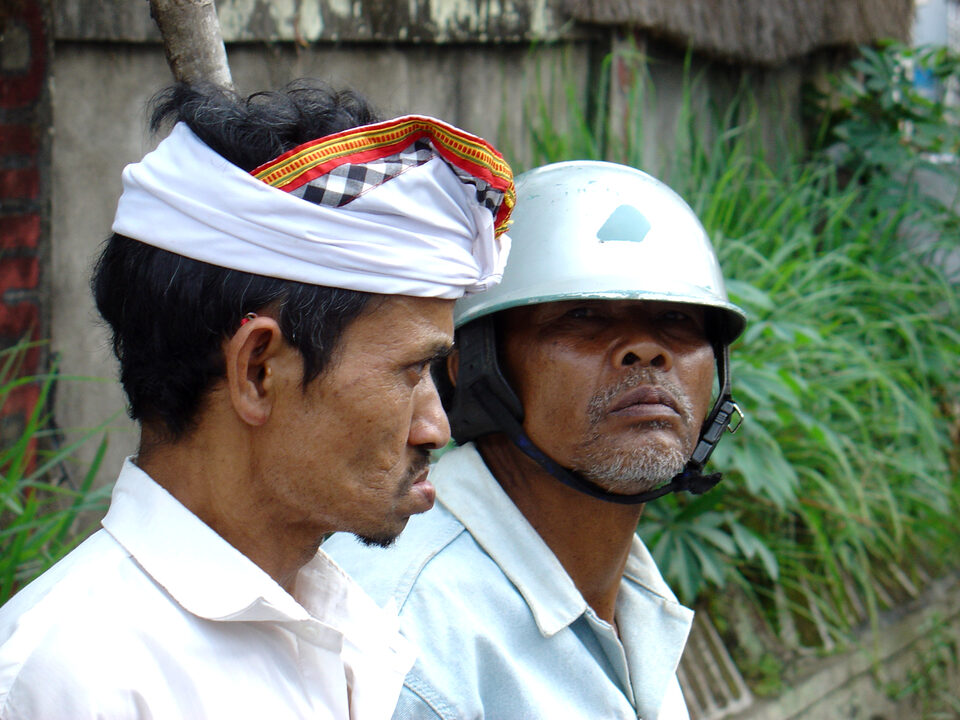 Bali Männer in einem balischen mountain village